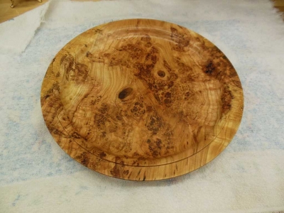 Plattter in Cherry Burl by Toby Bouder